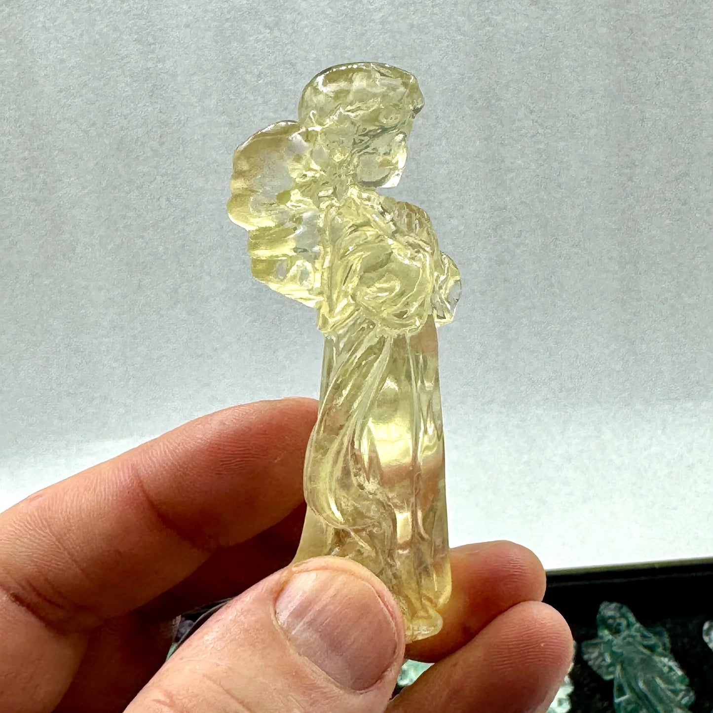 Ángel de fluorita 8 cm. calidad extra - MUNAY MINERALES MALLORCA