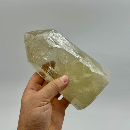 Citrino natural pulido 2 kg. Munay MInerales Mallorca