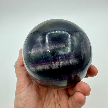 Fluorite sphere, 2.8 kg, 12 cm. Munay Minerals, Mallorca