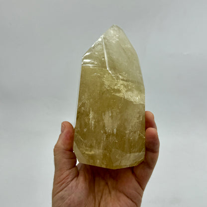 Citrino natural pulido 1,9 kg. Munay Minerales Mallorca