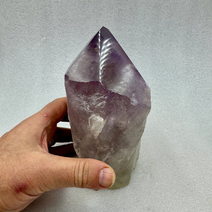 Amatista punta 2,2 kg.