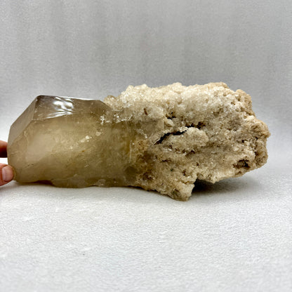 Citrino natural 5,6 kg.