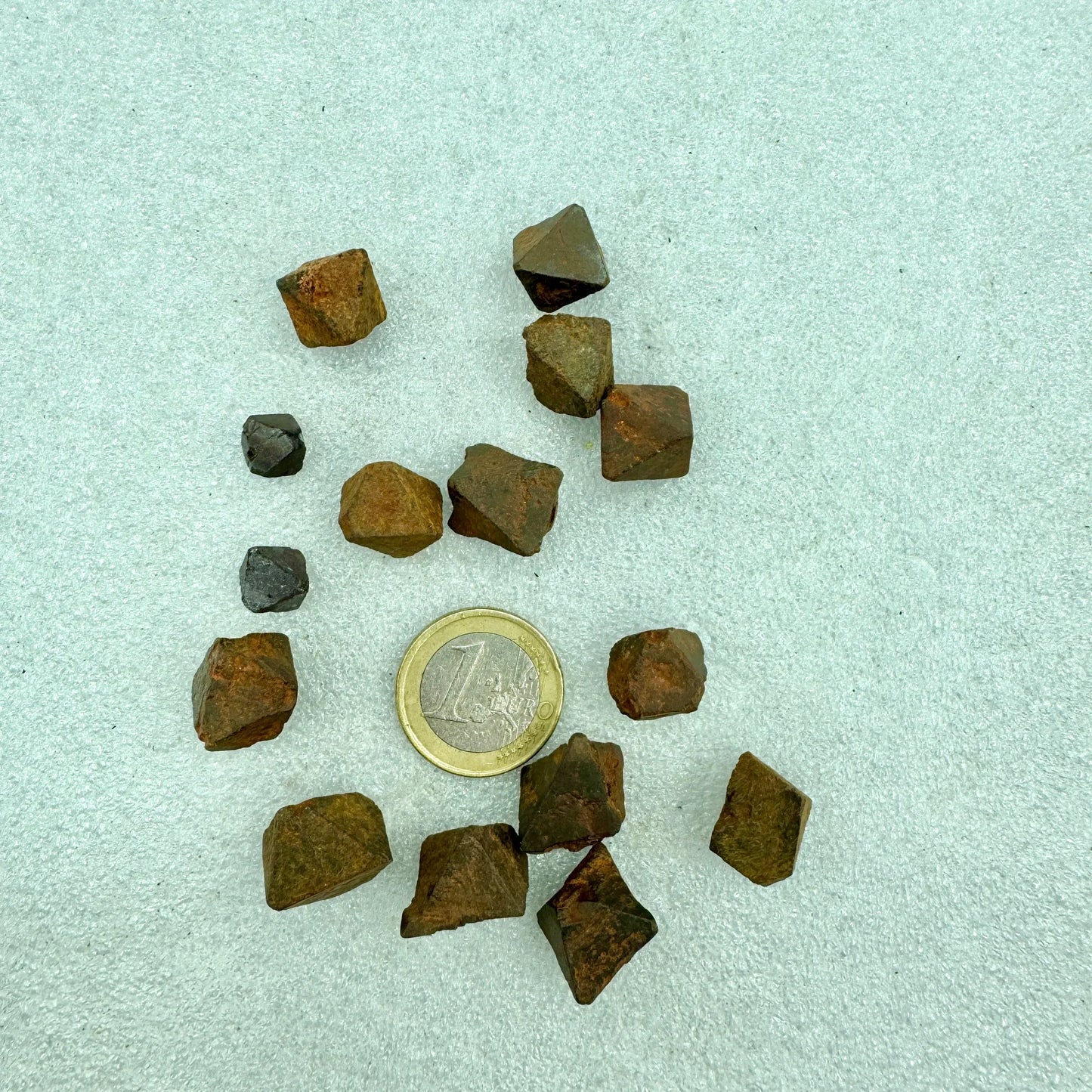 Magnetita octaedros Magnetite - Munay Minerales Palma de Mallorca Spain 