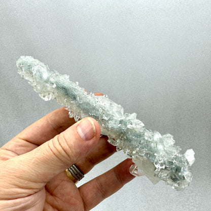 Apofilita racimo estalactita