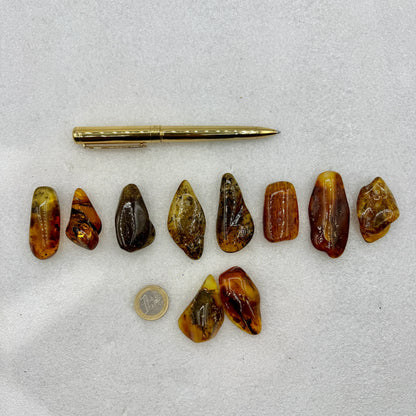 Colgantes de ambar báltico en cordón de piel - MUNAY MINERALES MALLORCA