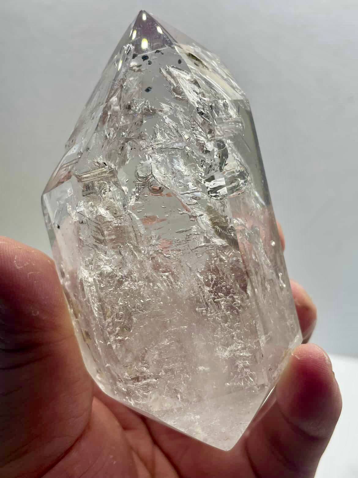 Cuarzo enhydro biterminado