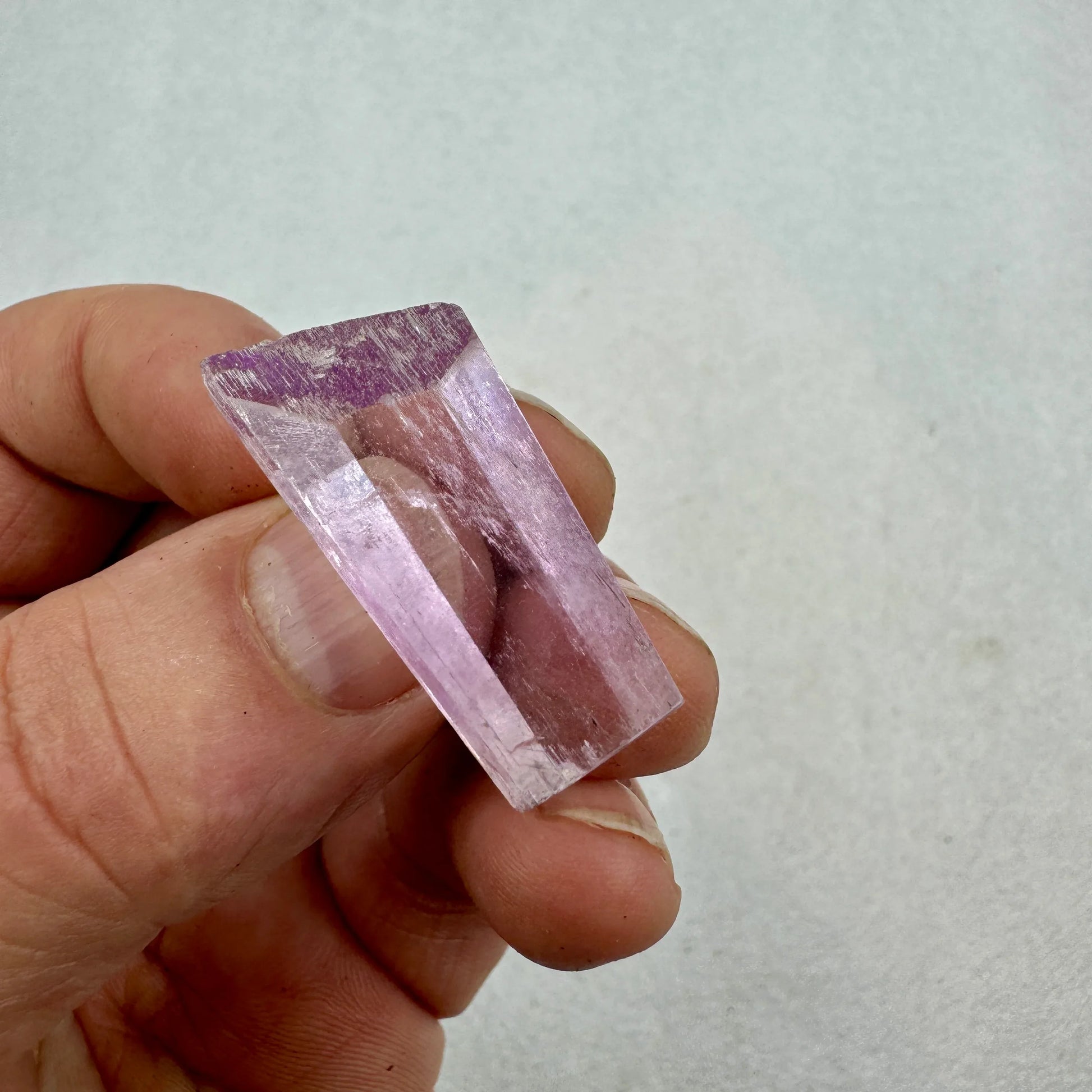 Kunzita pulida espodumena de Afganistán - MUNAY MINERALES MALLORCA