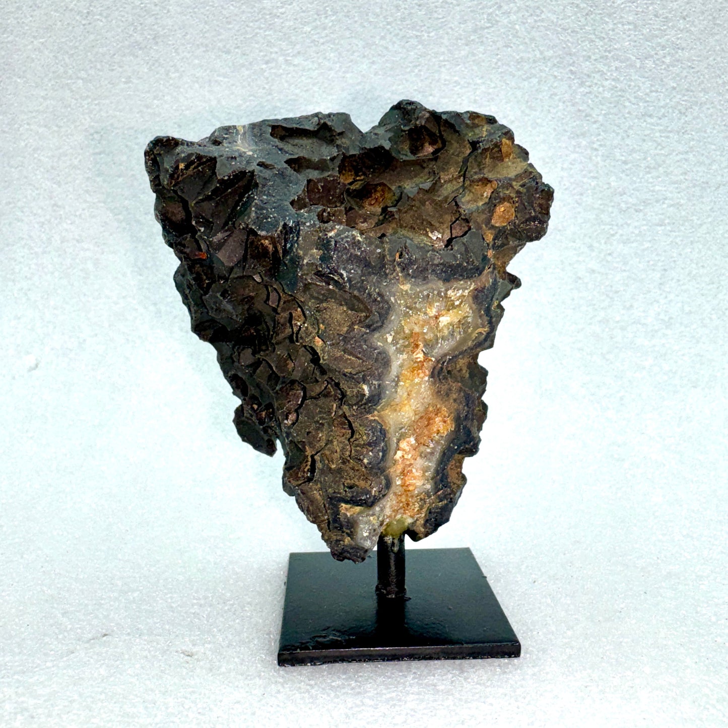 Ágata base metálica