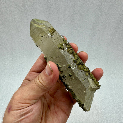 Cuarzo biterminado con siderita y pirita Panasqueira Portugal