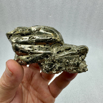 Dragón de pirita Munay Minerales