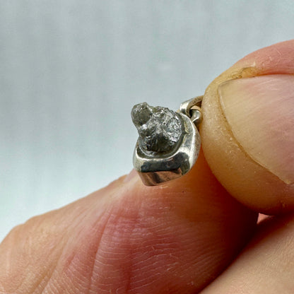 Diamante en bruto colgante plata de ley Munay Minerales Mallorca