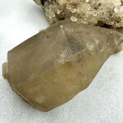 Citrino natural 5,6 kg.