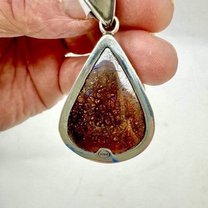 Ópalo boulder colgante en plata d ley