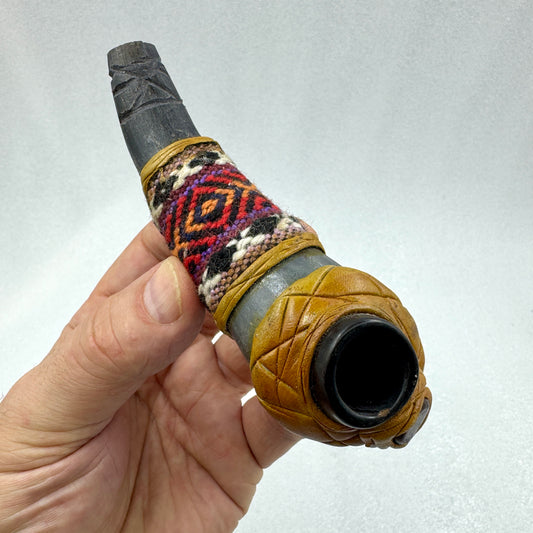 Pipa ceremonial cuerno de búfalo