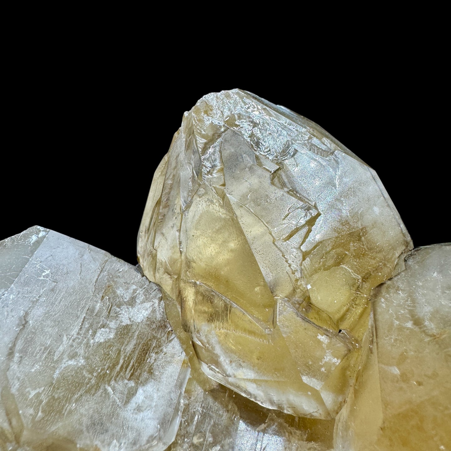 Citrino elestial cluster Citrine natural 4,8 kg. con turmalina negra
