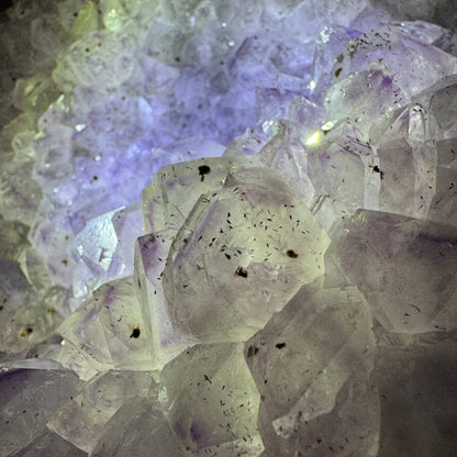 Amethyst druse, 29.5 kg. Munay Minerals, Mallorca