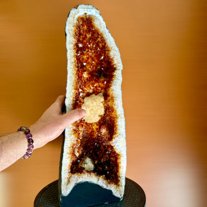 Geoda de citrino 13.1 kg.