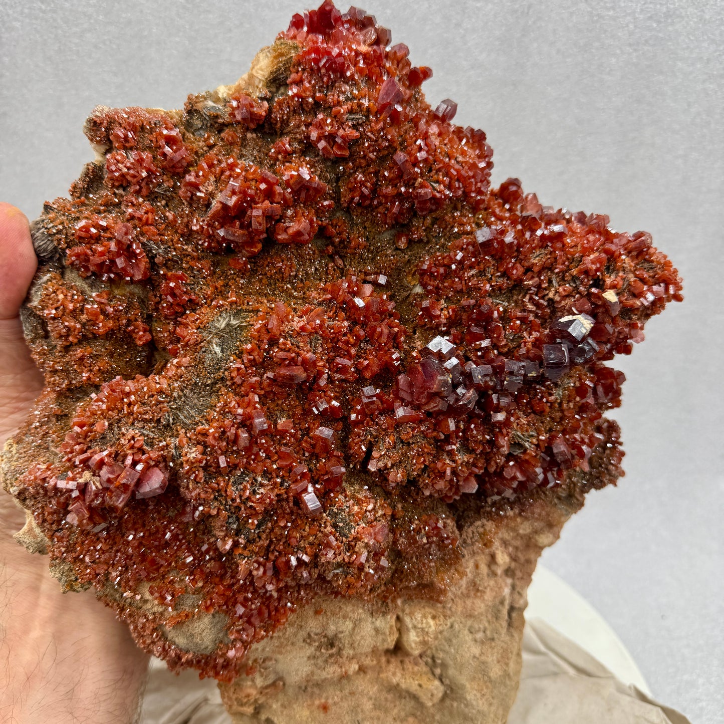 Vanadinita 5,9 kg. de Marruecos
