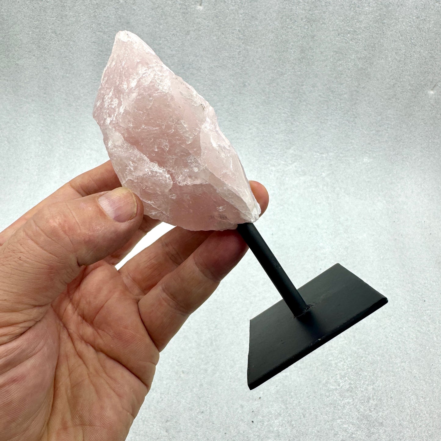 Cuarzo rosa en base metal