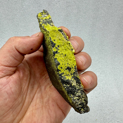 Autunita fluorescente de Portugal