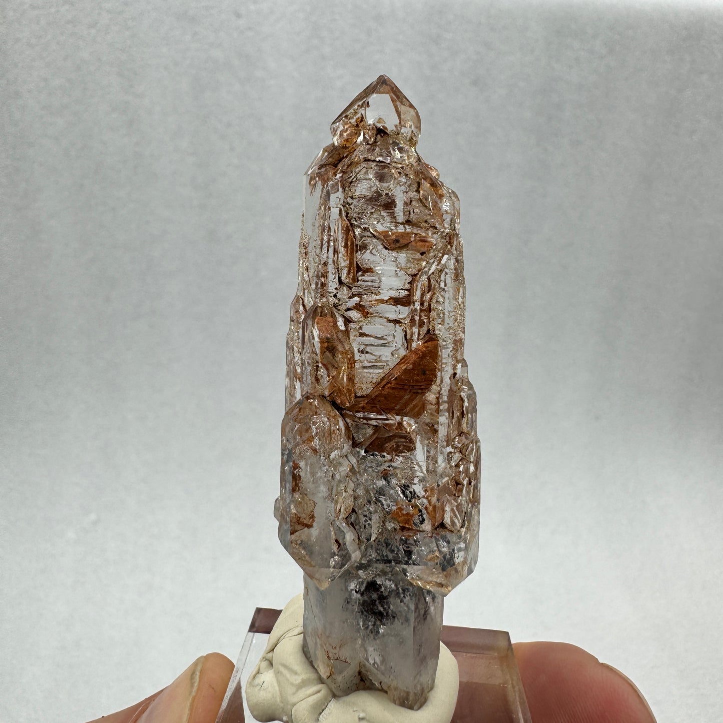 Cuarzo cetro hidrocarburos fluorescente