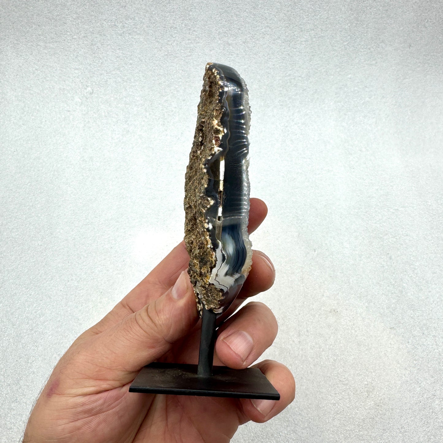 Ágata base metálica