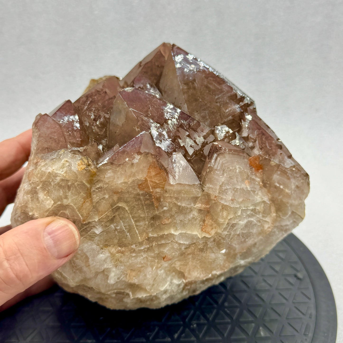 Cuarzo hematoide grupo 5,5 kg.origen España - MUNAY MINERALES MALLORCA