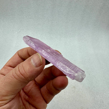 Kunzita espodumena de Afganistán - MUNAY MINERALES MALLORCA