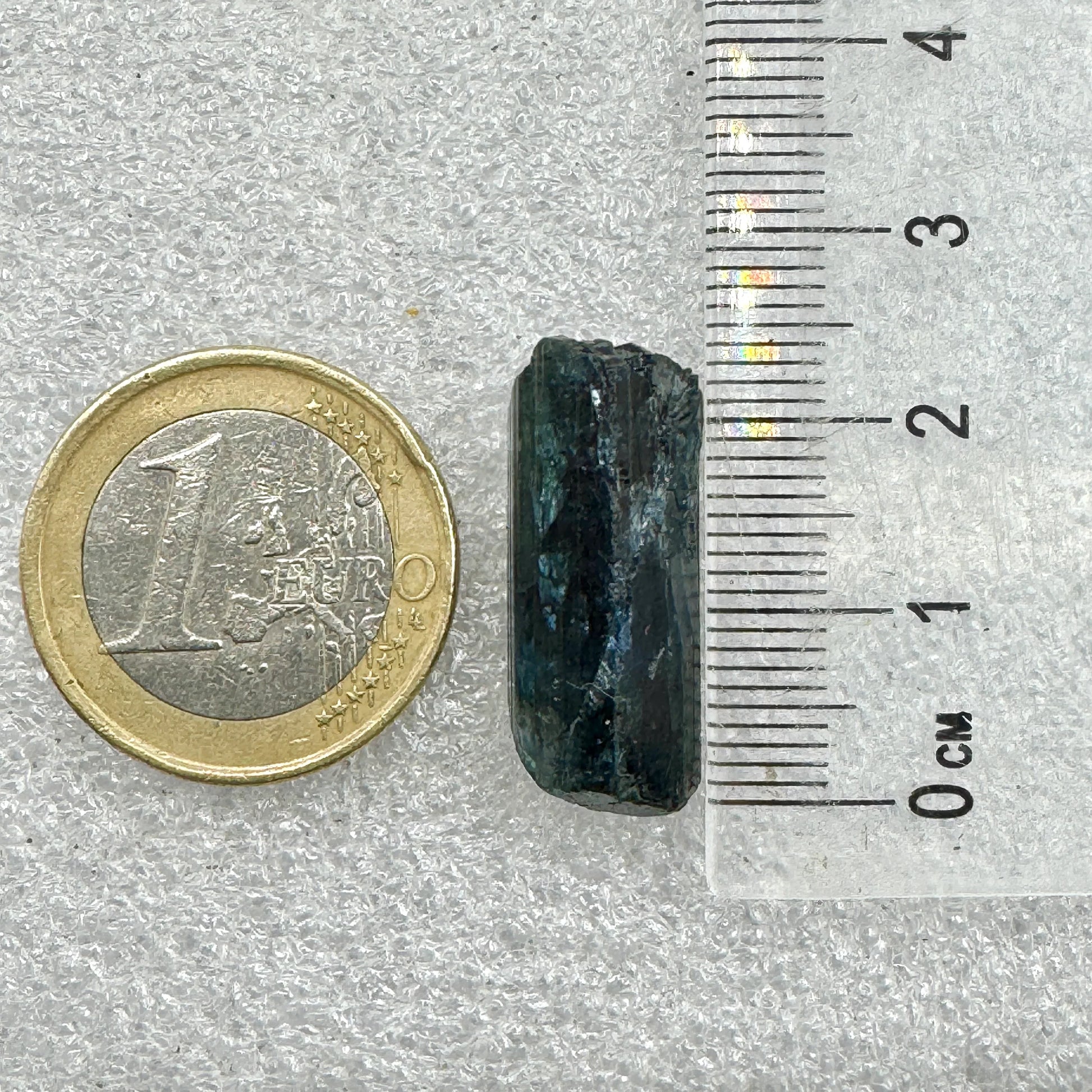 Turmalina azul indicolita indigolita - MUNAY MINERALES MALLORCA