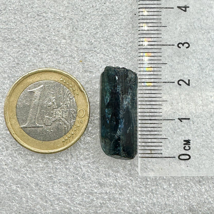 Turmalina azul indicolita indigolita - MUNAY MINERALES MALLORCA