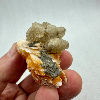 Cerusita y baritina Munay Minerales Mallorca