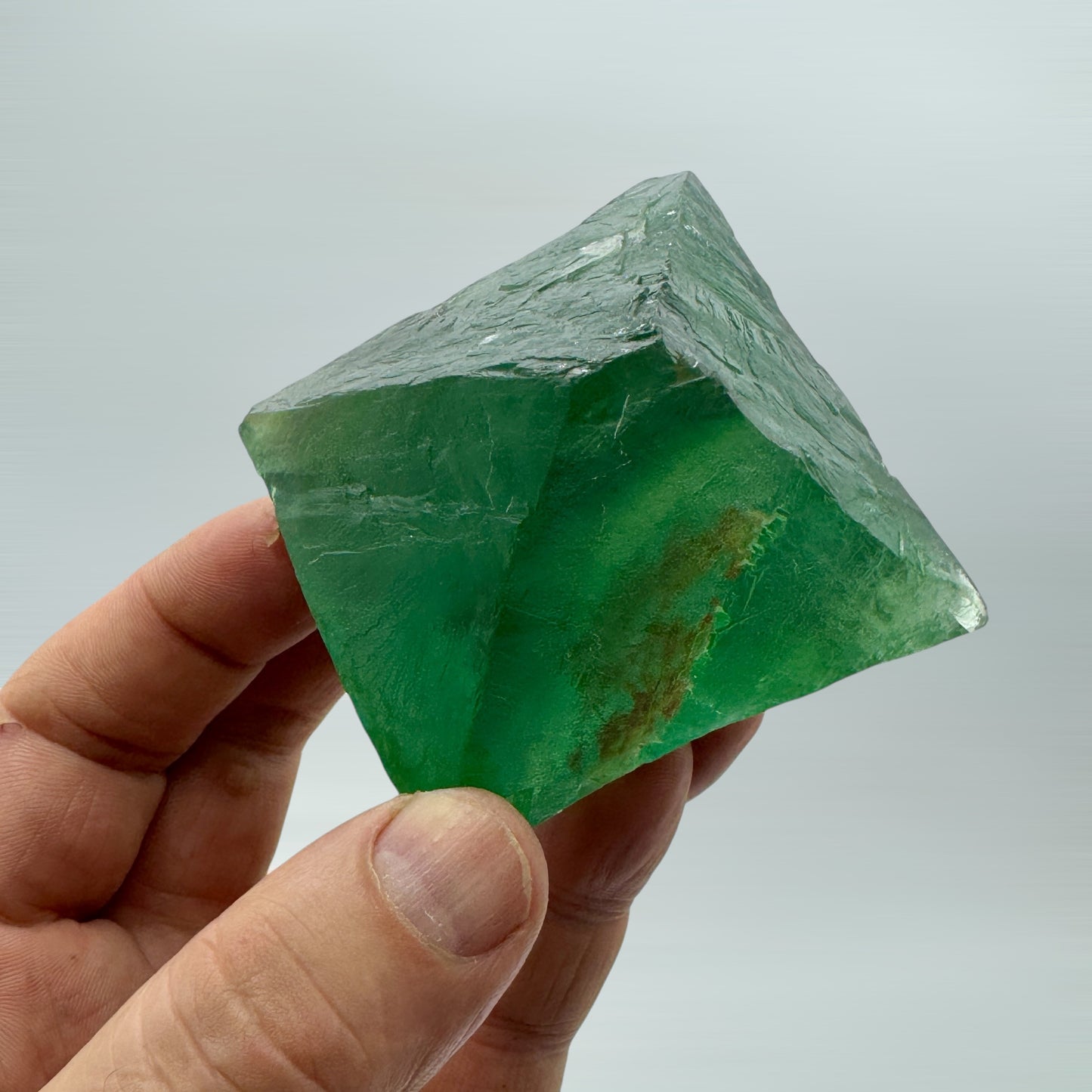 FLUORITA VERDE OCTAÉDRICA GIGANTE