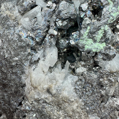 Skutterudita Escuterudita con cuarzo y calcita 4 kg.
