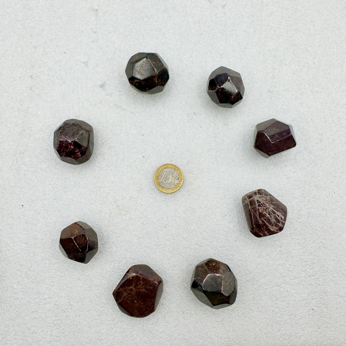 Granate almandino Munay Minerales Mallorca Munay Minerales Mallorca