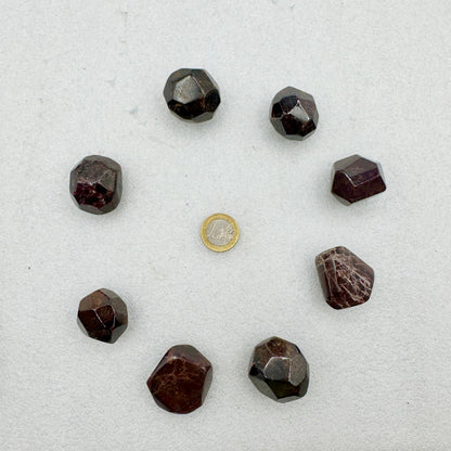 Granate almandino Munay Minerales Mallorca Munay Minerales Mallorca