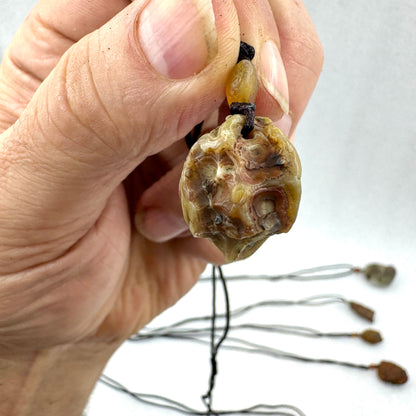 Ágata de Alashan desierto Gobi Mongolia colgante