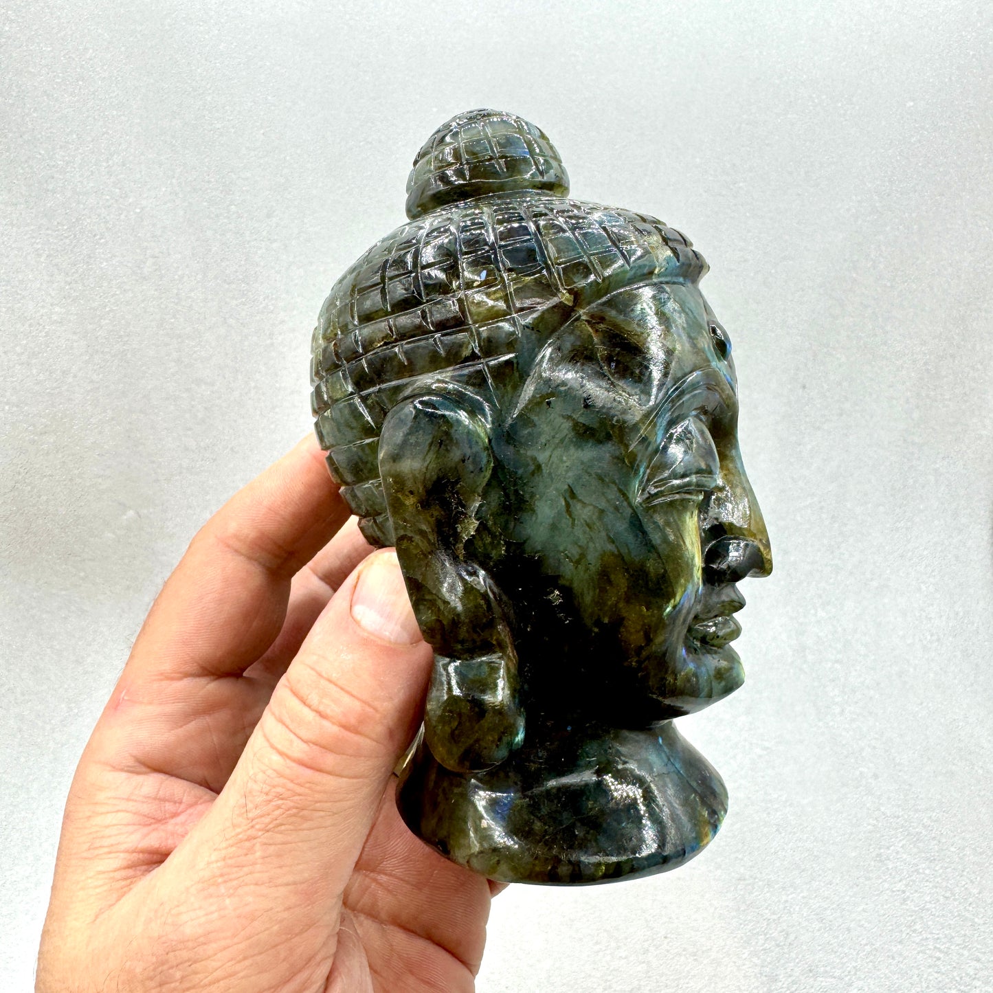 Buda de labradorita