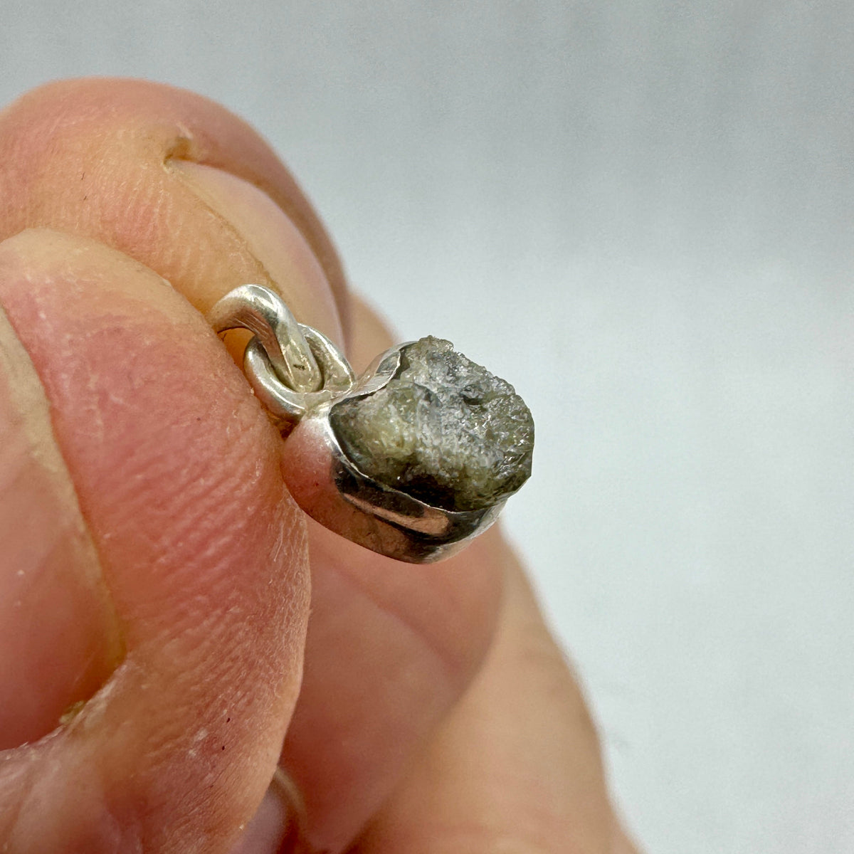 Diamante en bruto colgante plata de ley Munay Minerales Mallorca