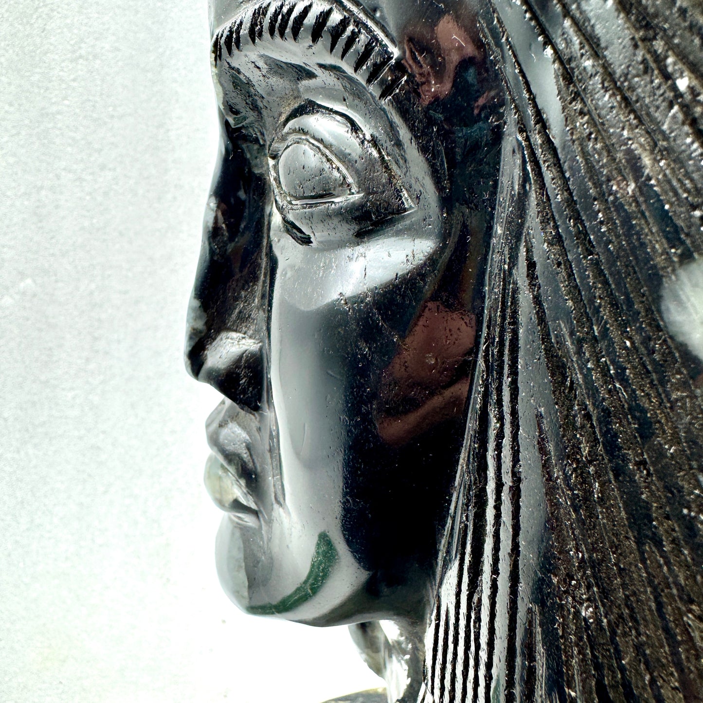 Esmeralda talla indígena 13,1 kg.