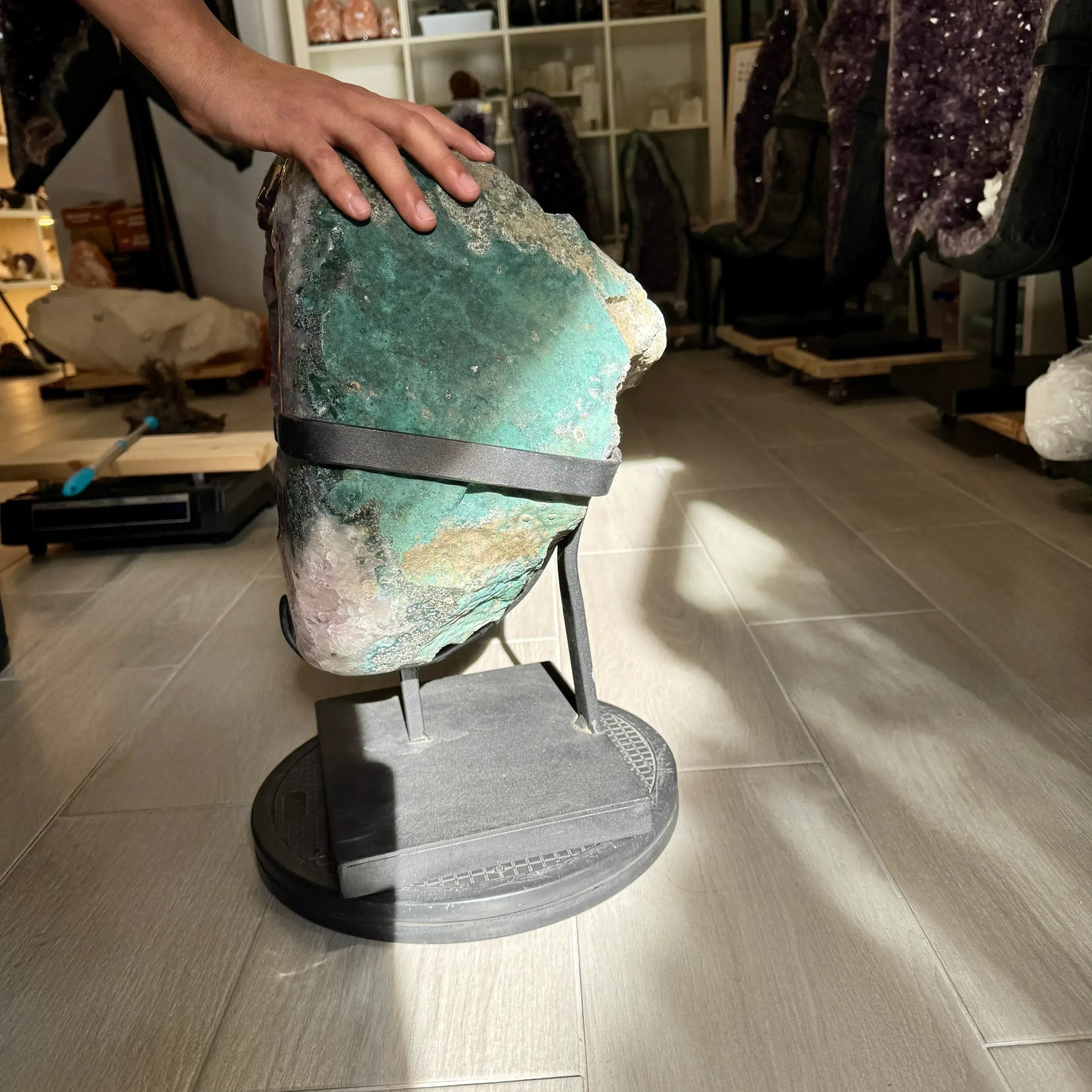 Geoda de amatista 27 kg. - Munay Minerales Palma de Mallorca Spain 