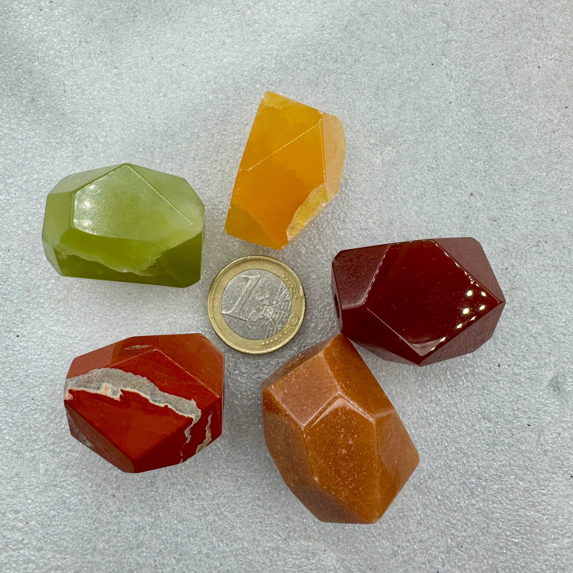 Colgantes minerales varios - MUNAY MINERALES MALLORCA