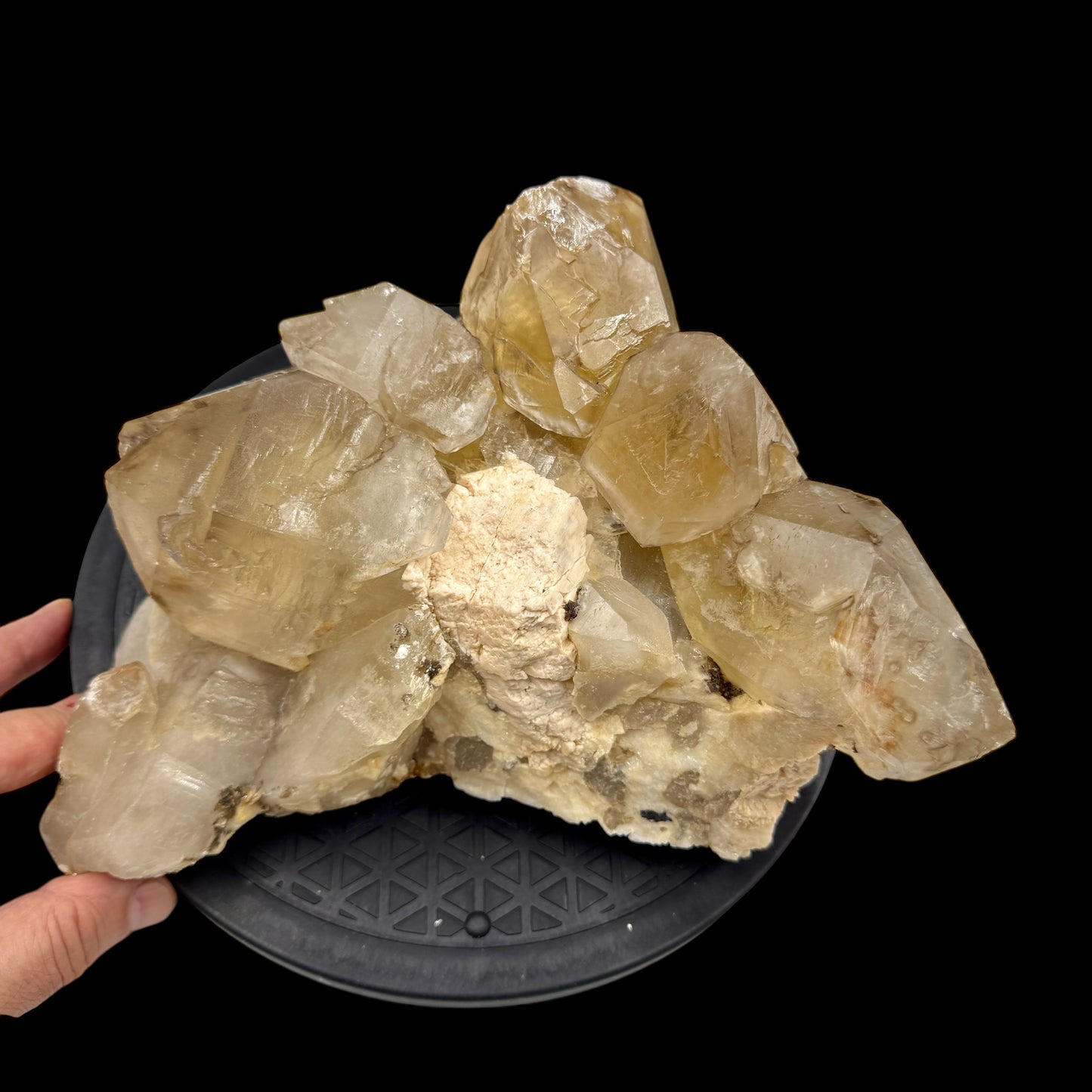 Citrino elestial cluster Citrine natural 4,8 kg. con turmalina negra