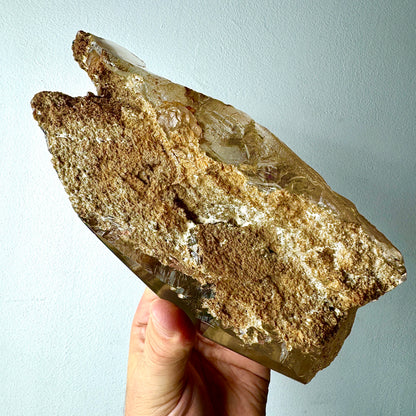 Cuarzo maestro chamánico con pirita, cobre y lodolita
