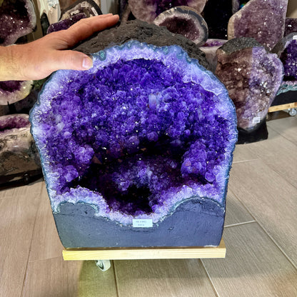 Geoda de amatista calidad extra Munay Minerales Mallorca