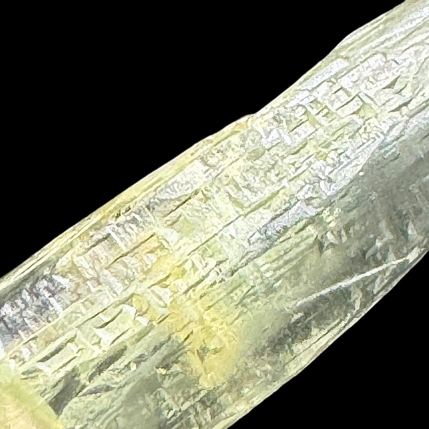 Beryl var. Heliodor from Ukraine Munay Minerals Mallorca