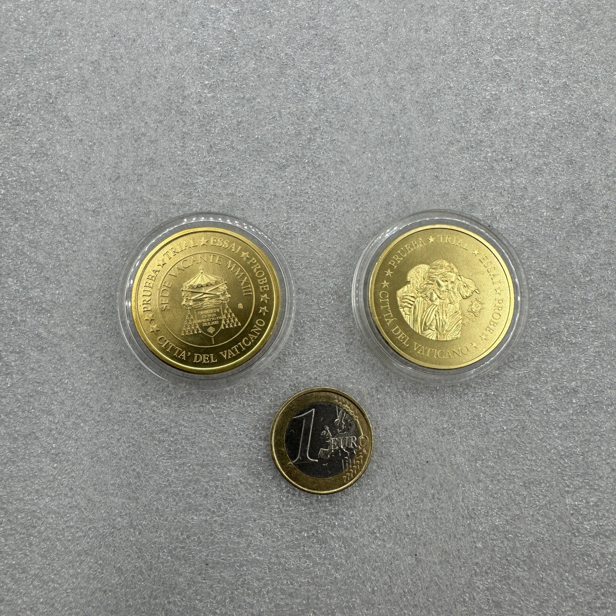 Monedas en cobre dorado Munay Minerales Mallorca