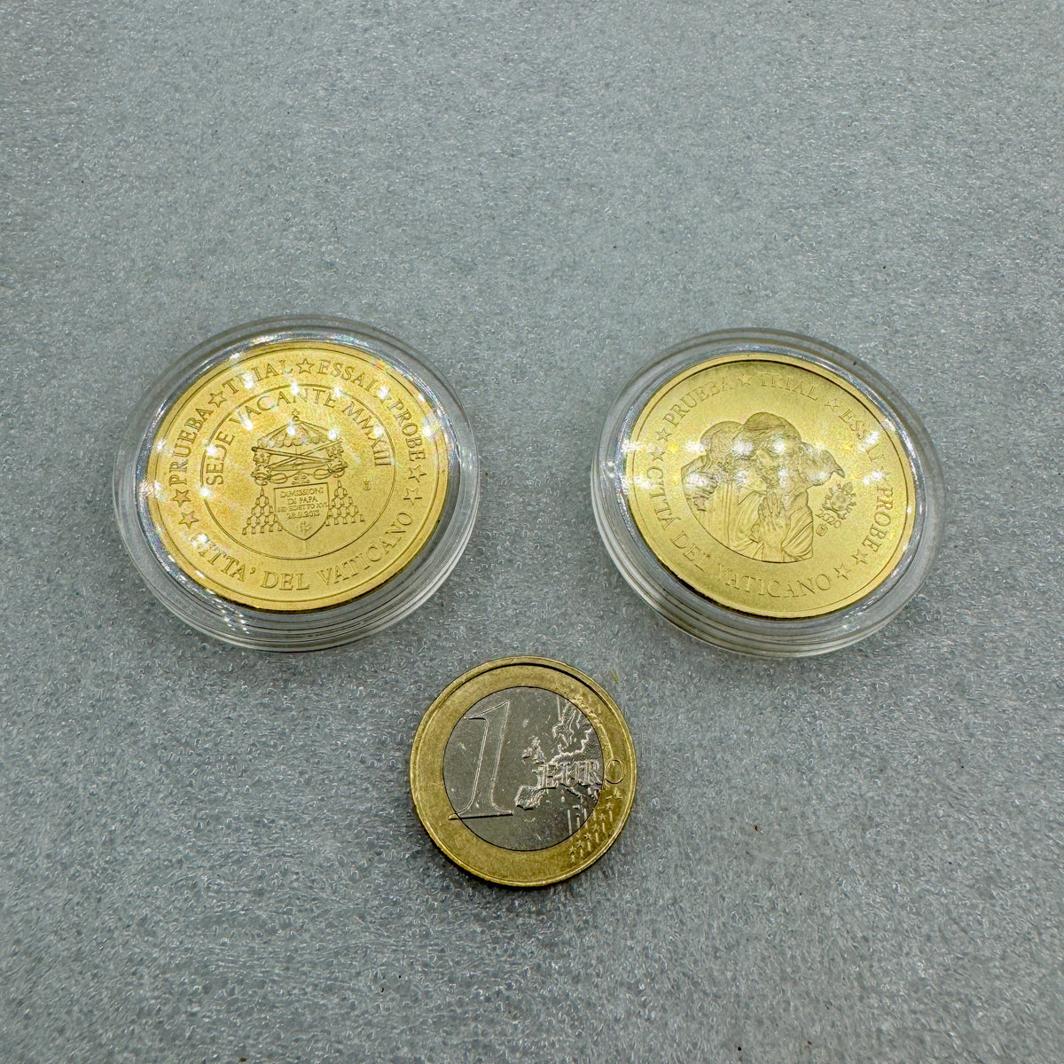 Monedas en cobre dorado Munay Minerales Mallorca