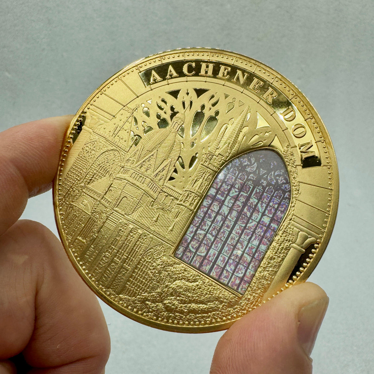 Medalla cobre color oro Munay Minerales Mallorca