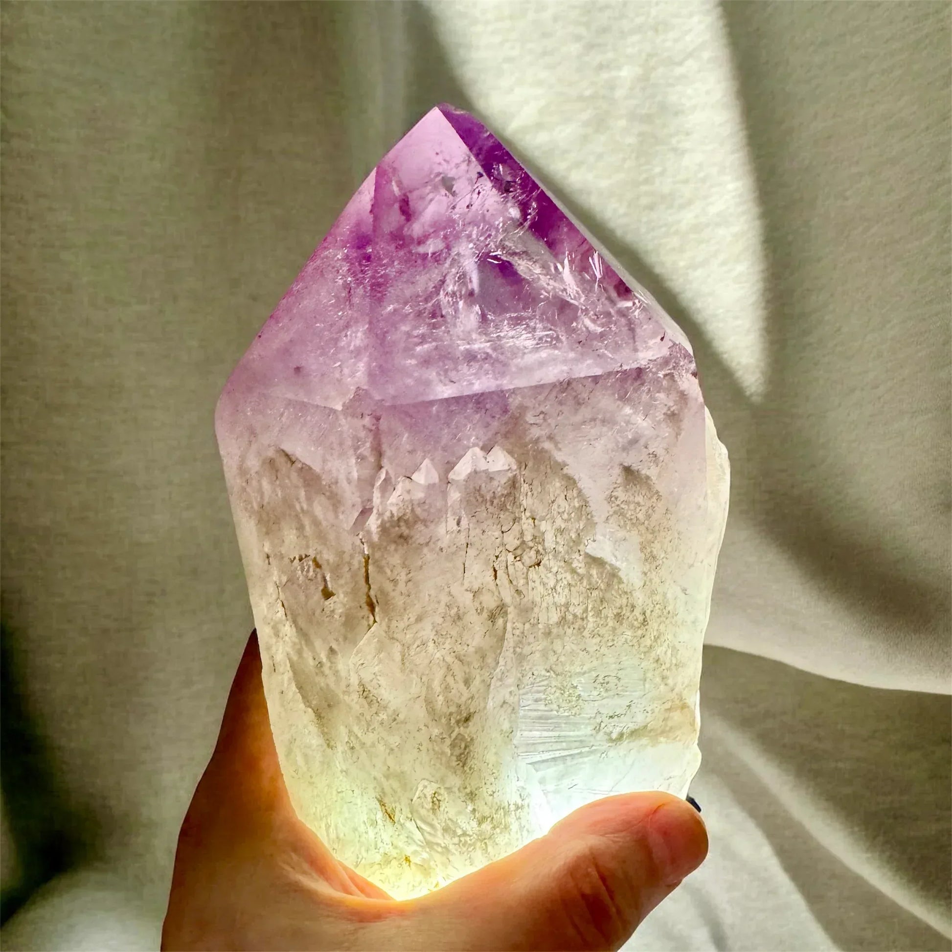 Punta de amatista 2,2 kg. Amethyst - Munay Minerales Palma de Mallorca Spain 