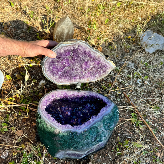 Geoda completa de amatista 25 kg. - MUNAY MINERALES MALLORCA